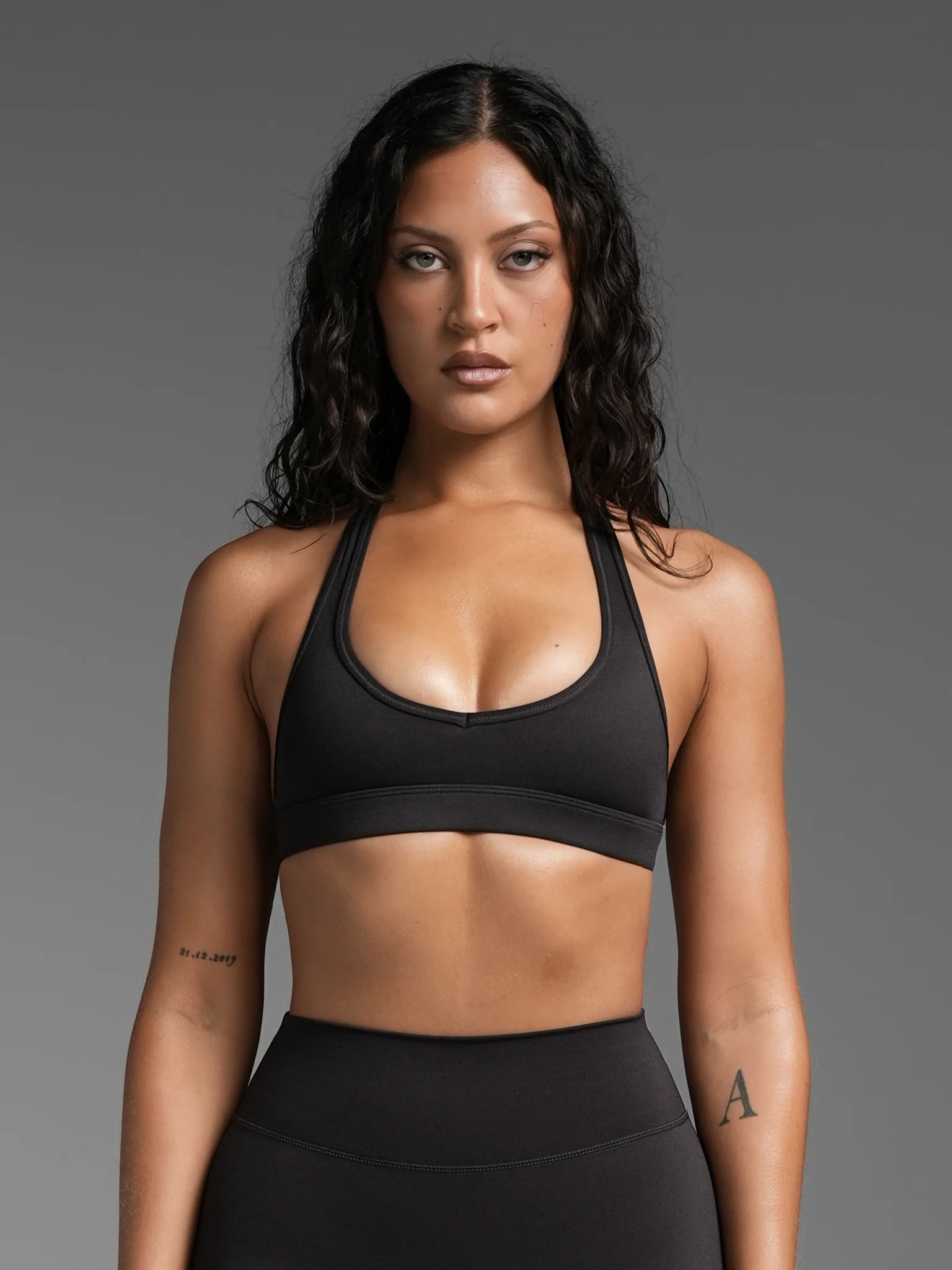 Base Backless Halter Bra