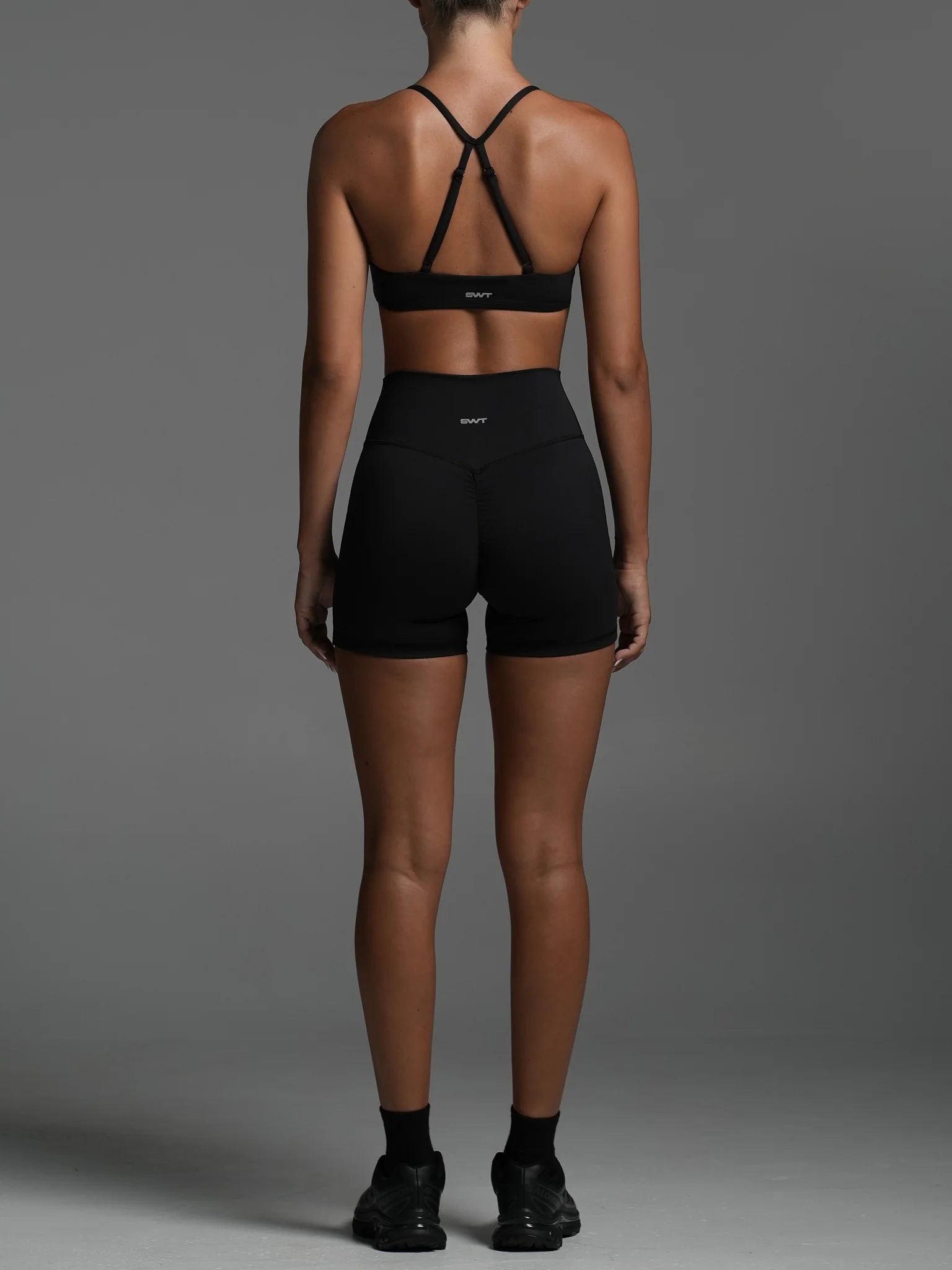 Base Ruche Scrunch Shorts - Image 4