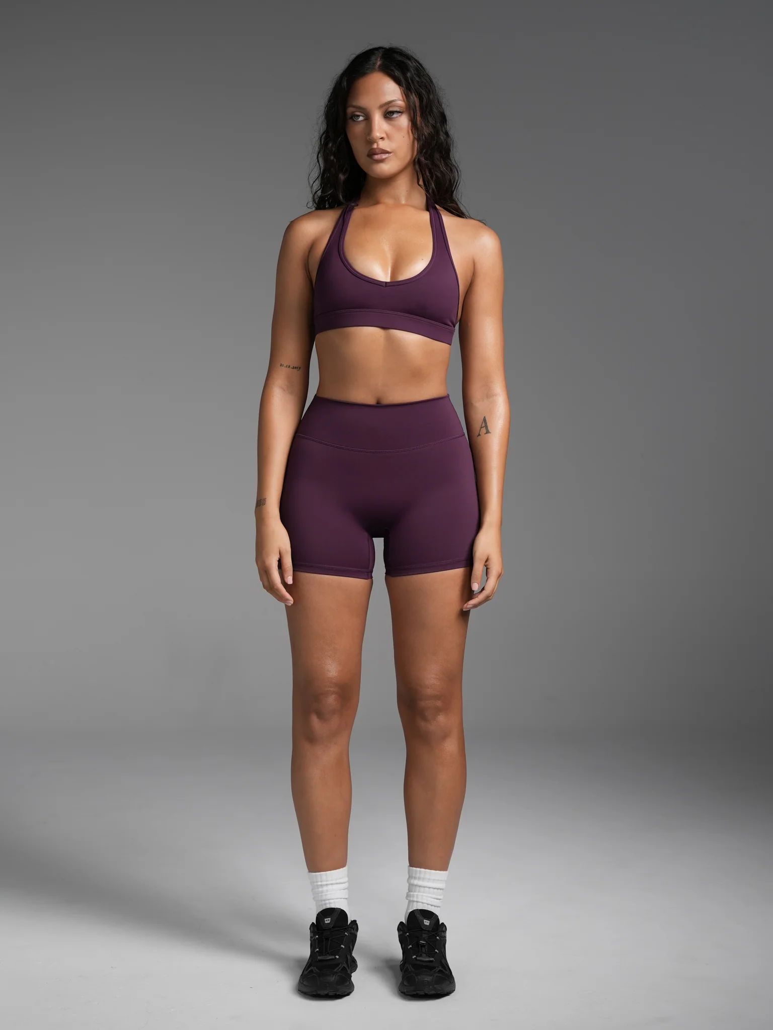Base 4" Scrunch Shorts - Image 2