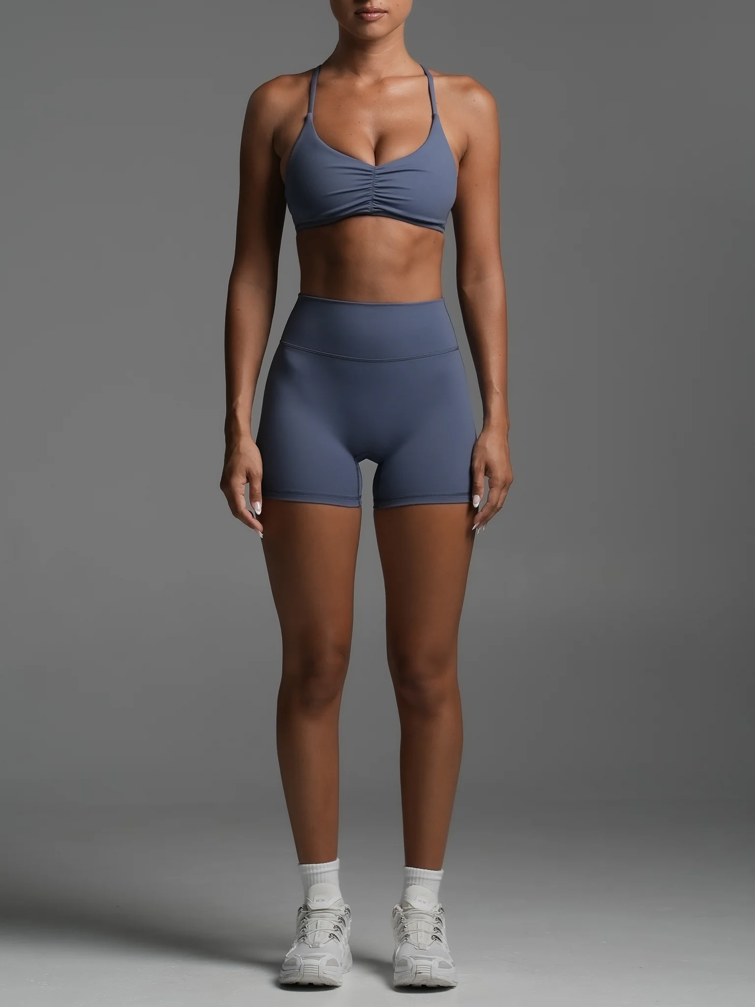 Base 4" Scrunch Shorts - Image 2