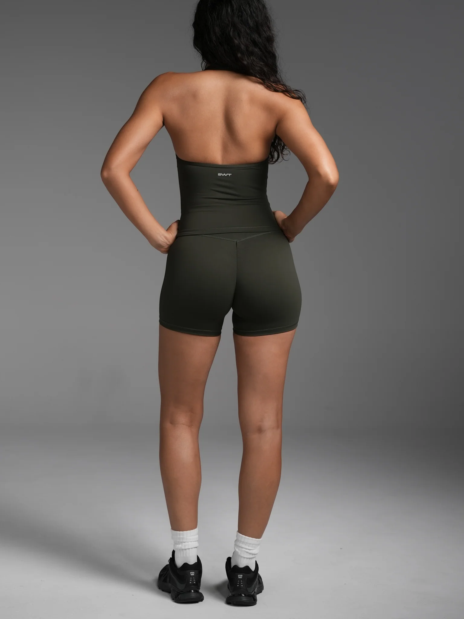 Base 4" Scrunch Shorts