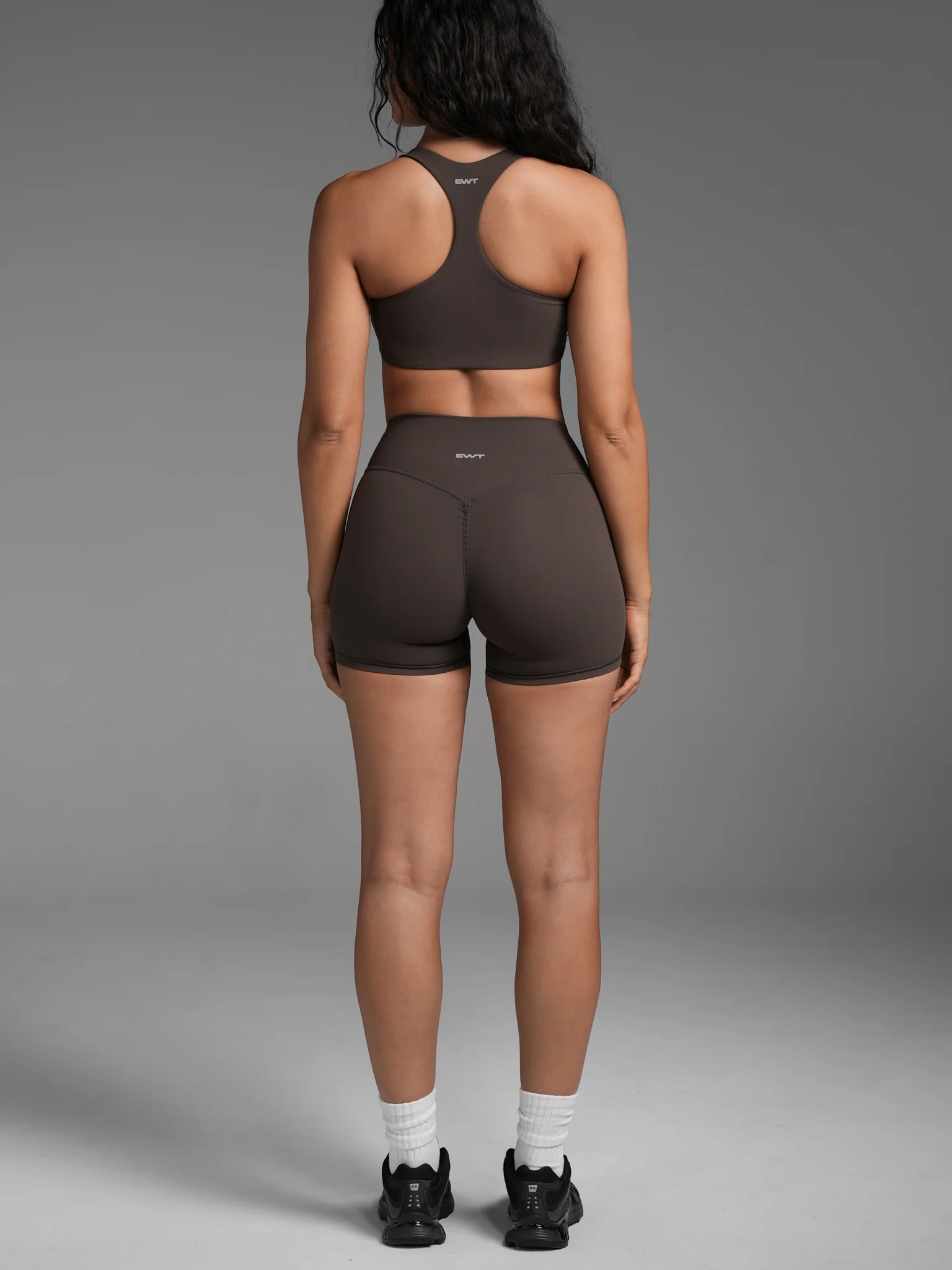 FLX Crossover Invisible Scrunch Shorts - Image 4