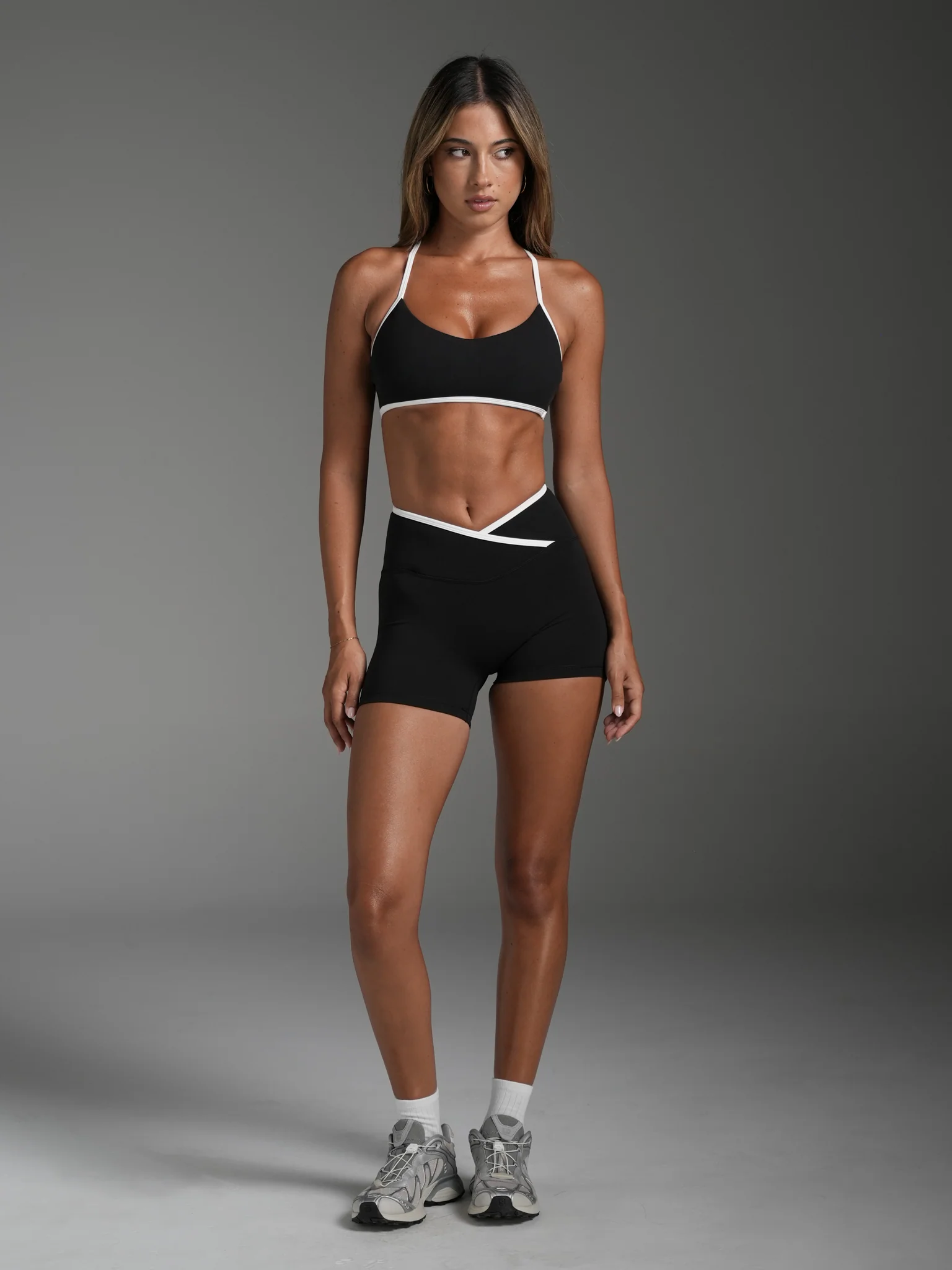 FLX Crossover Invisible Scrunch Shorts - Image 4