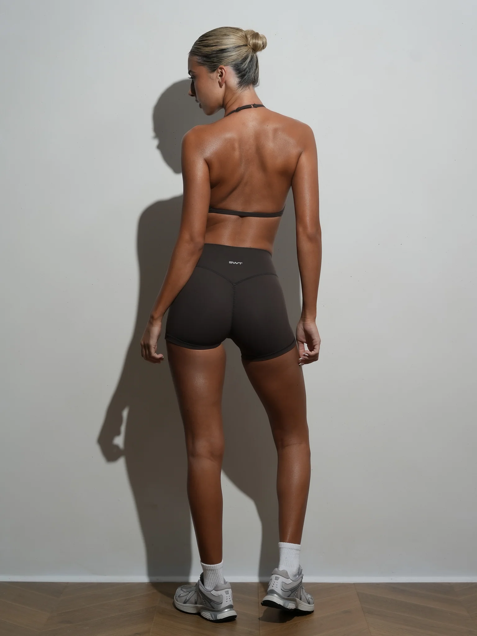 FLX Invisible Scrunch Shorts 4"