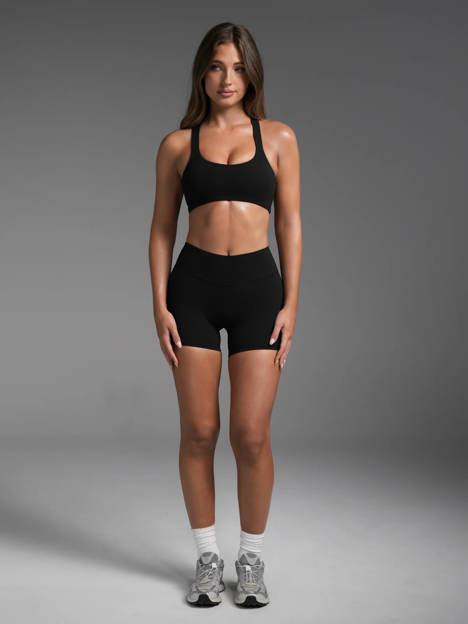 FLX Invisible Scrunch Shorts 4"