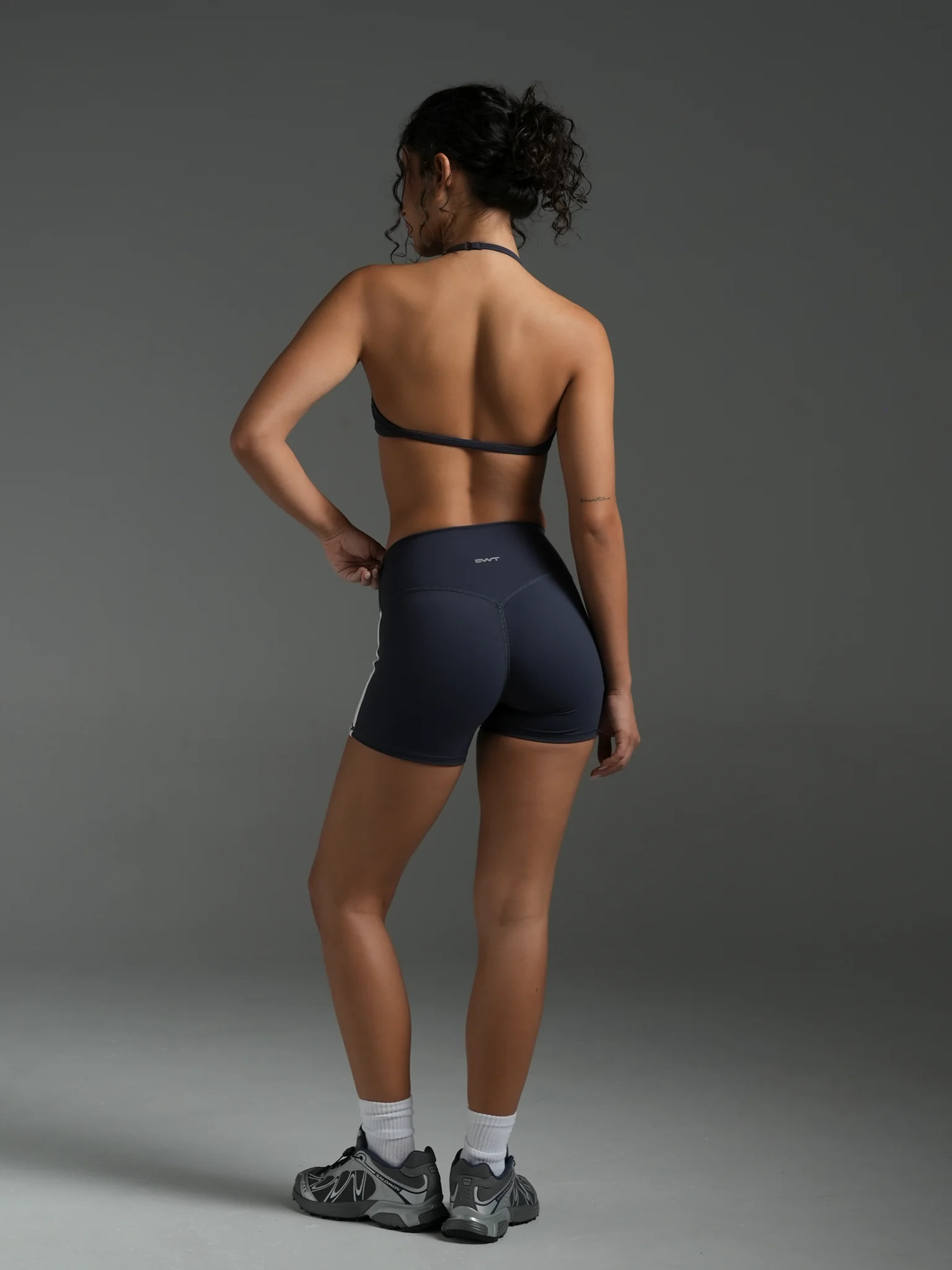 FLX Stripe Invisible Scrunch Shorts 4" - Image 3