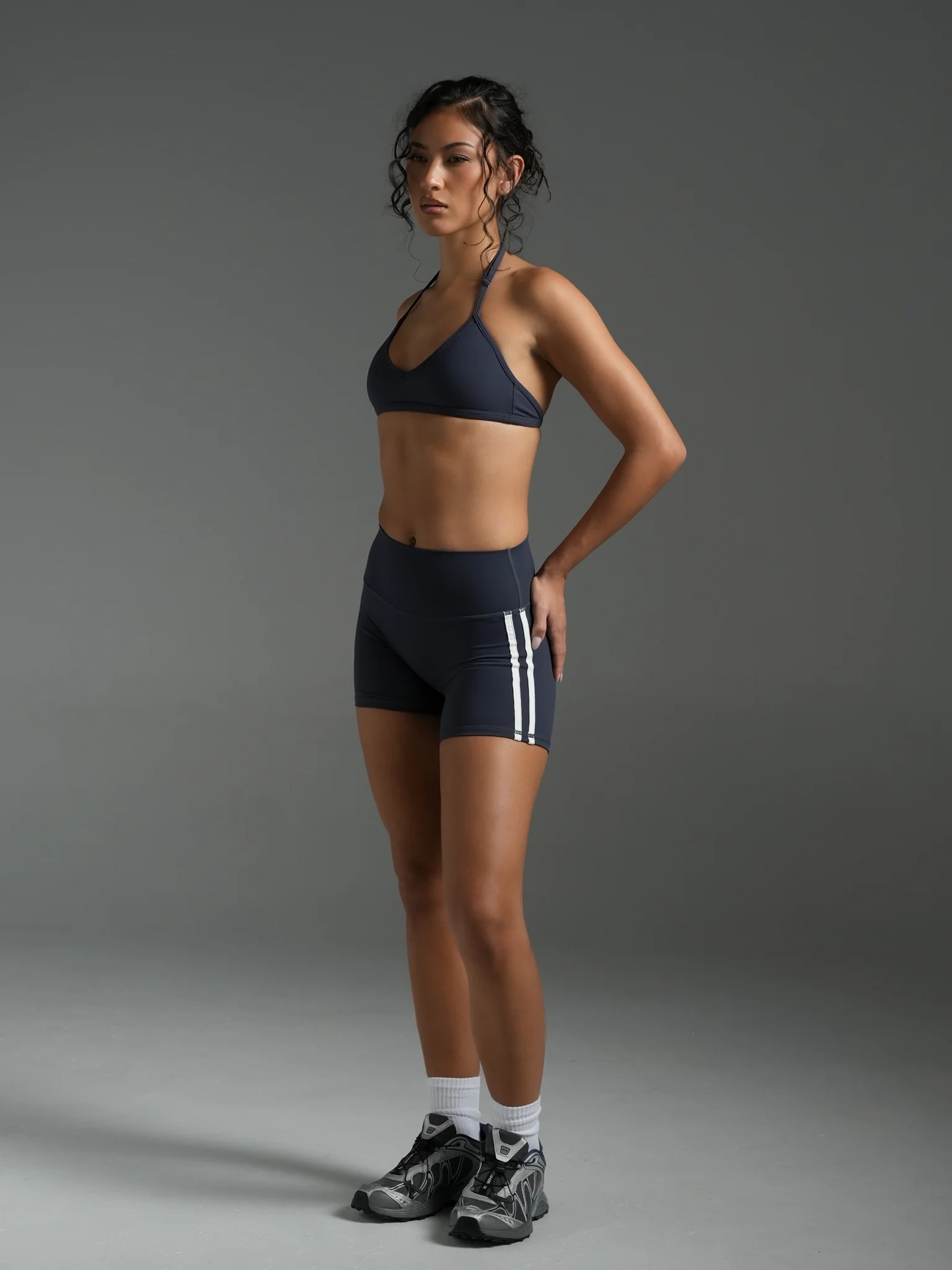 FLX Stripe Invisible Scrunch Shorts 4" - Image 4