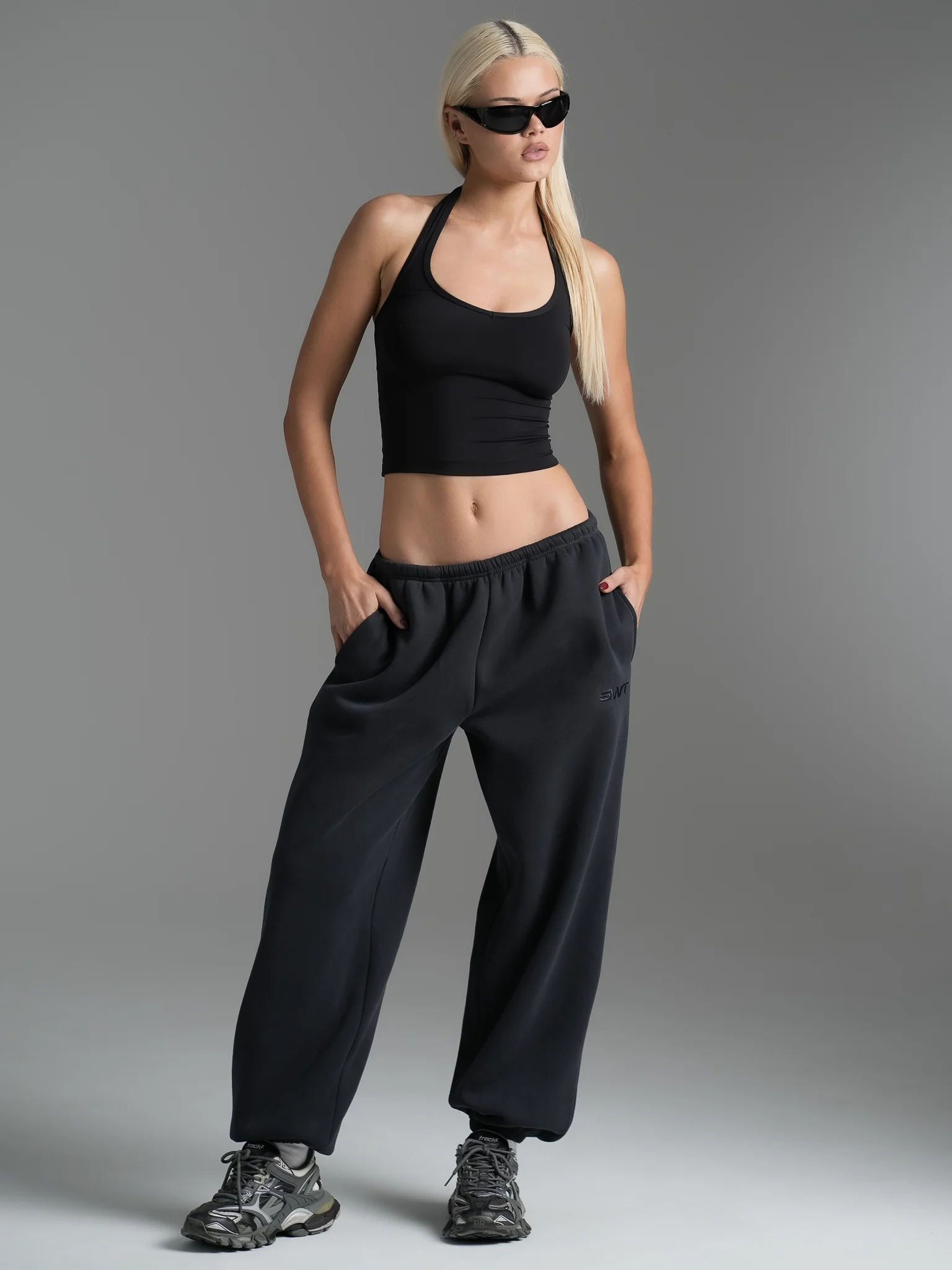 Oversized Fleece Trackpants - Image 4